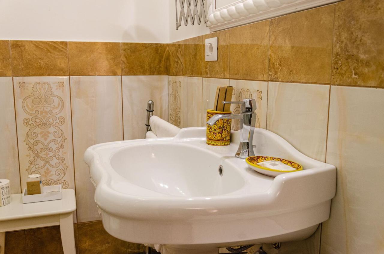 Taormina B&B Couette-café